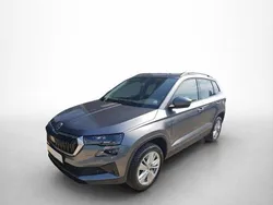 (graphitegrau (5x5x)) Gebraucht 2024 Skoda Karoq Selection SUV | 29.990 € (Guter Preis)