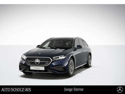 Metalliclack nautikblau Gebraucht 2024 Mercedes E220 AMG Kombi | 49.440 € (Guter Preis)
