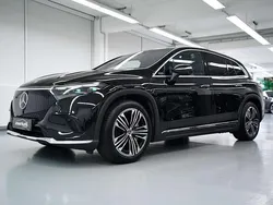 Obsidianschwarz metallic Gebraucht 2024 Mercedes EQS450+ Electric Art SUV | 88.490 € (Teuer)