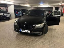Schwarz Gebraucht 2009 BMW 750L Limousine | 15.000 € (Fairer Preis)