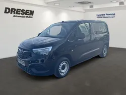 Schwarz Gebraucht 2019 Opel Combo Selection Van / Kleinbus | 10.950 € (Guter Preis)