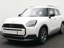 Weiß Gebraucht 2024 Mini Countryman Classic SUV | 31.065 € (Guter Preis)