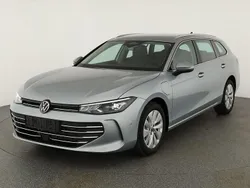 Oyster silver metallic Neu 2025 VW Passat Business Kombi | 43.495 € (Superpreis)