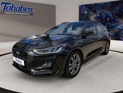 Schwarz Gebraucht 2023 Ford Focus ST-Line Limousine | 19.950 € (Etwas zu teuer)