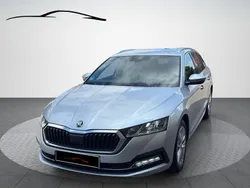 Silber Gebraucht 2020 Skoda Octavia First Edition Kombi | 17.999 € (Guter Preis)