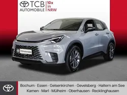 Grau Neu 2025 Lexus LBX SUV | 35.190 € (Teuer)