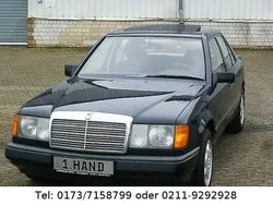 Blau Gebraucht 1988 Mercedes 230 Limousine | 8.998 €