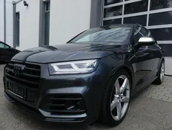 Grau Gebraucht 2018 Audi SQ5 Sport SUV | 43.900 € (Etwas zu teuer)