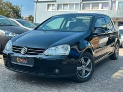 Schwarz Gebraucht 2005 VW Golf V Comfortline Limousine | 5.999 € (Etwas zu teuer)