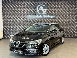 Schwarz Gebraucht 2016 Renault Mégane IV Intens Limousine | 8.999 € (Fairer Preis)