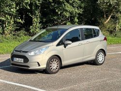 Beige Gebraucht 2014 Ford B-MAX Trend Van / Kleinbus | 7.100 € (Fairer Preis)