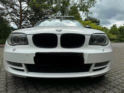 Weiß Gebraucht 2011 BMW 120 Coupé Advantage Coupé | 4.800 € (Superpreis)