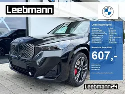 Schwarz Neu 2025 BMW iX1 M Sport SUV | 52.825 € (Guter Preis)