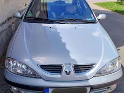 Gebraucht 2001 Renault Mégane Authentique Limousine | 1.100 € (Fairer Preis)