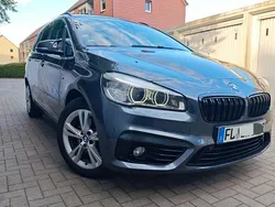 Grau Gebraucht 2016 BMW 218 Gran Tourer M Sport Van / Kleinbus | 11.900 € (Fairer Preis)