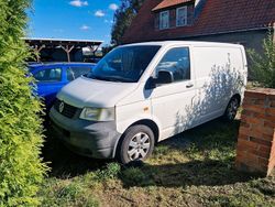 Weiß Gebraucht 2005 VW T5 Van | 3.500 € (Etwas zu teuer)