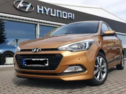Orange Gebraucht 2016 Hyundai i20 Turbo Kleinwagen | 14.450 € (Teuer)