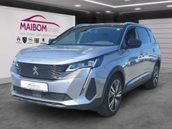 Grau Gebraucht 2023 Peugeot 5008 GT Van / Kleinbus | 32.990 € (Etwas zu teuer)