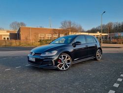 Schwarz Gebraucht 2019 VW Golf VII GTI Limousine | 20.900 € (Fairer Preis)