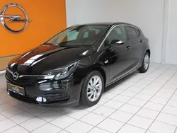 Schwarz metallic Gebraucht 2021 Opel Astra Elegance Limousine | 20.590 € (Teuer)