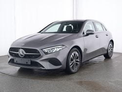 Grau Gebraucht 2024 Mercedes A180 Progressive Limousine | 27.410 € (Guter Preis)