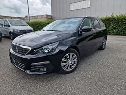 Schwarz Gebraucht 2020 Peugeot 308 Allure Kombi | 13.499 €