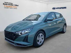 Mangrove green / mic Neu 2025 Hyundai i20 Select Limousine | 21.990 € (Fairer Preis)