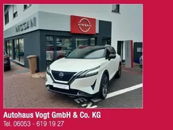 Weiß (metallic) Gebraucht 2023 Nissan Qashqai Tekna SUV | 34.990 € (Teuer)