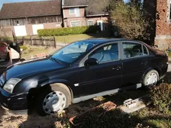 Schwarz Gebraucht 2002 Opel Vectra Limousine | 1.699 € (Fairer Preis)