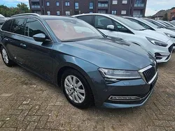 Grau Gebraucht 2020 Skoda Superb Style Limousine | 25.990 € (Teuer)
