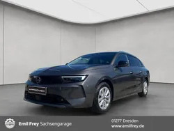 Vulkan grau metallic Gebraucht 2023 Opel Astra Elegance Kombi | 26.440 € (Fairer Preis)