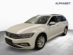 Gletscherweiss Gebraucht 2022 VW Passat Business Kombi | 20.390 € (Guter Preis)