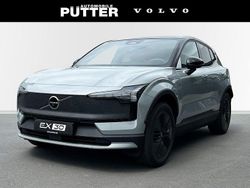 Vapour grey Gebraucht 2025 Volvo EX30 CC Performance SUV | 50.890 € (Fairer Preis)