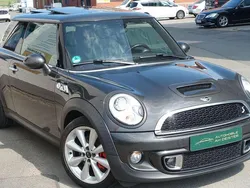 Grau Gebraucht 2010 Mini Cooper S Coupé Coupé | 6.990 € (Fairer Preis)