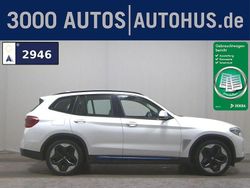 Weiss Gebraucht 2021 BMW iX3 Impressive SUV | 28.980 € (Guter Preis)