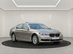 Silber Gebraucht 2017 BMW 750 Sport Line Limousine | 39.950 € (Superpreis)