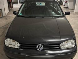 Schwarz Gebraucht 2004 VW Golf IV Kombi | 1.000 € (Superpreis)