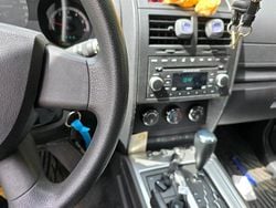 Silber Gebraucht 2008 Dodge Nitro SUV | 3.200 € (Superpreis)