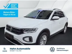 Pure white Gebraucht 2024 VW T-Roc Life SUV | 22.930 € (Guter Preis)