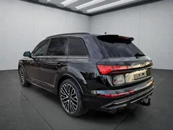 Grau Neu 2025 Audi SQ7 SUV | 114.099 € (Teuer)