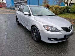 Grau Gebraucht 2006 Mazda 3 Inclusive Limousine | 1.880 € (Superpreis)