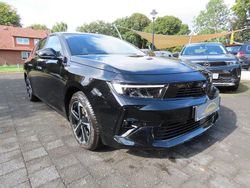 Schwarz Gebraucht 2024 Opel Astra GS Line Limousine | 24.200 € (Fairer Preis)
