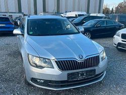 Silber Gebraucht 2013 Skoda Superb Exclusive Kombi | 5.900 € (Guter Preis)