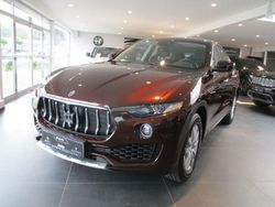 Braun Gebraucht 2018 Maserati Levante SUV | 34.450 € (Guter Preis)