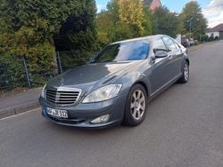Grau Gebraucht 2007 Mercedes S420 Limousine | 8.200 € (Etwas zu teuer)