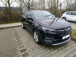 Schwarz Gebraucht 2018 Opel Grandland X Innovation SUV | 14.800 € (Fairer Preis)