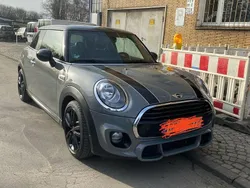 Grau Gebraucht 2017 Mini Cooper Seven Kleinwagen | 12.500 € (Guter Preis)