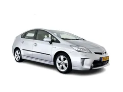 Grau Gebraucht 2012 Toyota Prius Business Edition Kleinwagen | 8.945 € (Fairer Preis)