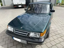 Grün Gebraucht 1993 Saab 900 Kleinwagen | 7.500 €