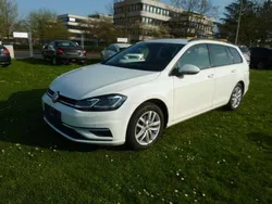 Pure white Gebraucht 2020 VW Golf VIII Comfortline Kombi | 18.100 € (Fairer Preis)